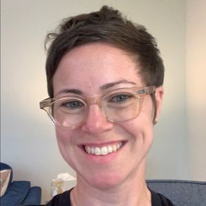 Meet your Posher, Julie